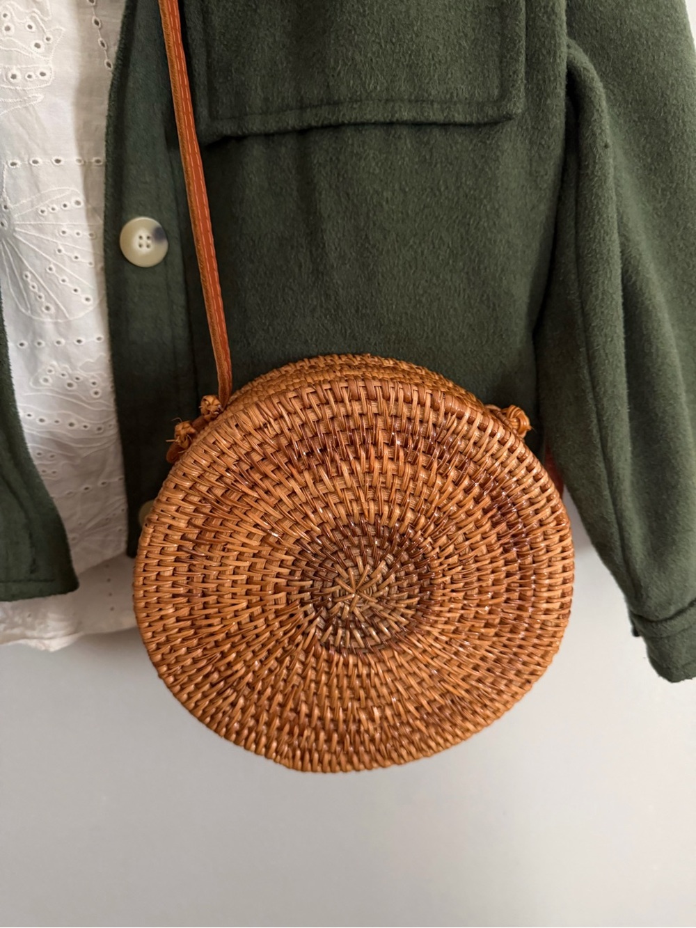 4 Piece Bundle | Oversized Olive Jacket | Blouse | Basket Purse | Necklace - Picture 11 of 13